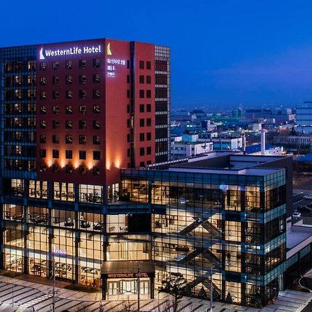 Westernlife Hotel Iksan Екстериор снимка