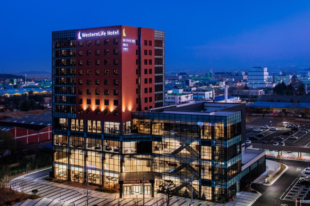 Westernlife Hotel Iksan Екстериор снимка