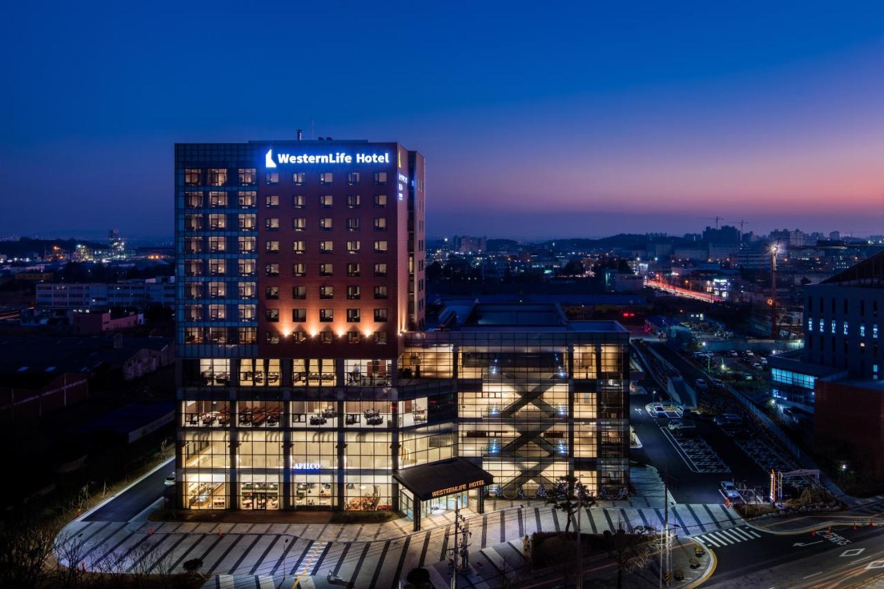 Westernlife Hotel Iksan Екстериор снимка