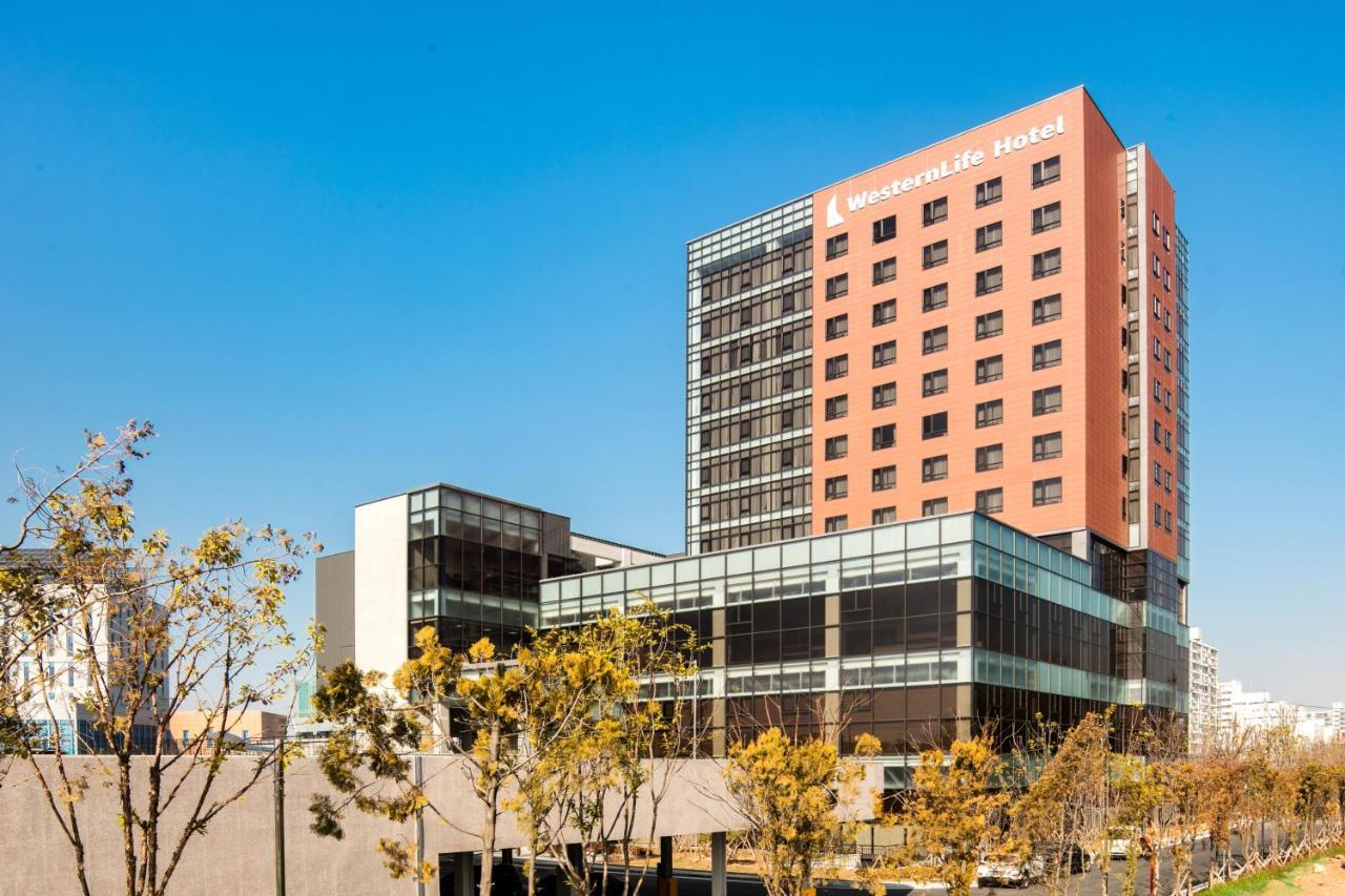 Westernlife Hotel Iksan Екстериор снимка